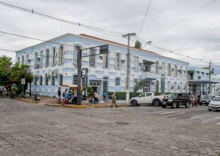 Membro de grupo que furtava veículos para levar à Bolívia morre em confronto