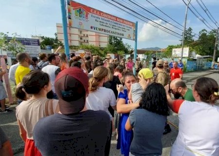 Homem invade creche e mata quatro crianças com machadinha em Blumenau