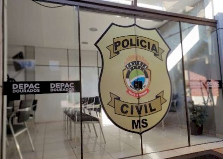 Menino de dois anos cai em piscina de casa e morre afogado
