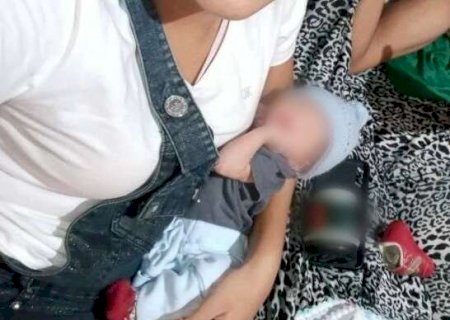 Mãe aos 12 anos, garota chama socorro, mas bombeiros encontram criança morta
