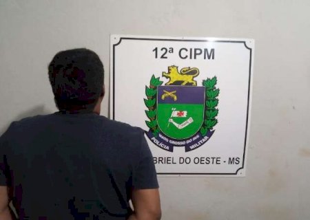 Homem acusado de estuprar dois filhos e o enteado &eacute; preso em MS