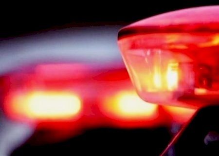 Bêbado, homem é preso por ameaçar e xingar a própria mãe em MS