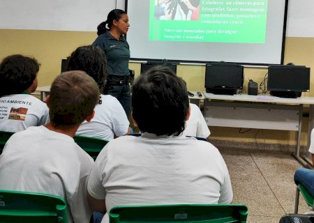 Polícia Militar realiza palestra sobre “Bullying e Violência' em escola no Assentamento Angico
