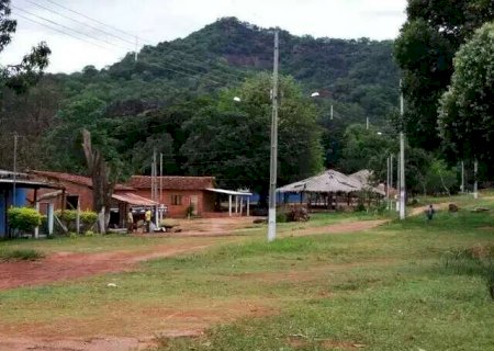 Ao defender a mãe de agressões, rapaz mata padrasto com golpes de facão