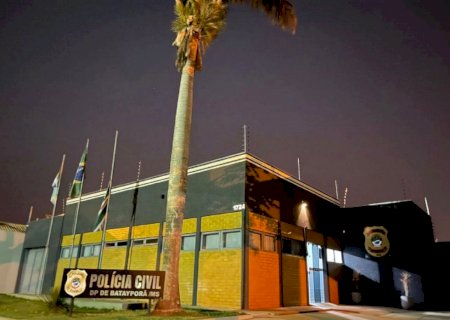Batayporã: Mulher leva facadas do esposo e perde movimentos da mão; homem foi preso