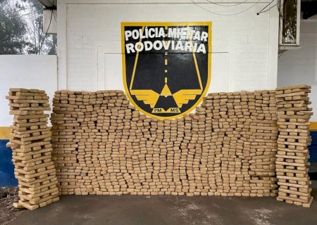 PMR prende indivíduo que transportava carga de 1 tonelada de maconha.