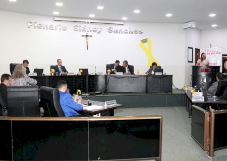 Requerimento aborda trâmite para reembolso de inscrição em concurso público