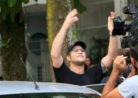 Após pagar fiança e deixar delegacia, ex-BBB Diego Alemão é internado em clínica de reabilitação