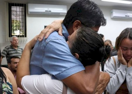 Vale do Ivinhema: Condenação de 20 anos foi comemorada por viúvo de mulher morta a facadas pelo filho