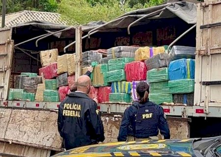 Sete toneladas de maconha que saíram de MS são apreendidas em SC