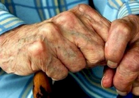 Mãe tenta dar conselhos sobre drogas para filho usuário e acaba ameaçada