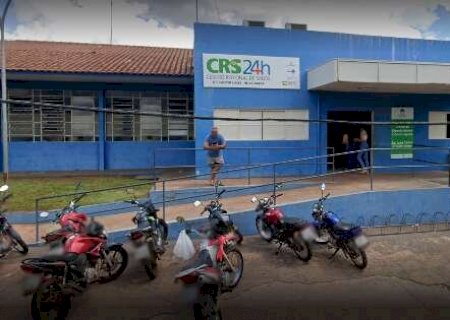 Trabalhador corta fio de 220 volts com dente, leva descarga elétrica e morre