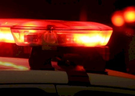 Jovem é executado a tiros de pistola por dupla em motocicleta