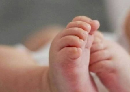 Polícia investiga morte de bebê de 4 meses encontrado por mãe em berço
