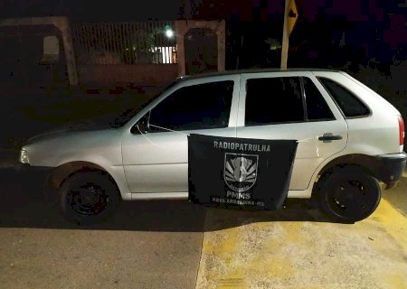 Veículo conduzido por homem embriagado invade calçada e atinge mulher e criança em Nova Andradina