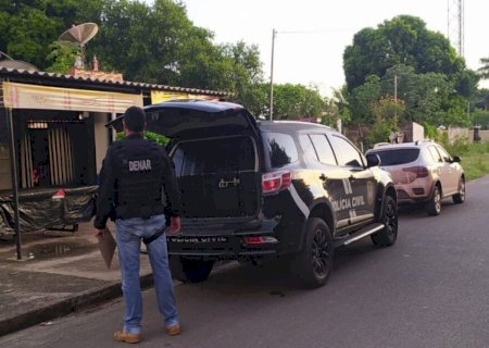 Mulher é presa em operação de combate ao tráfico de drogas
