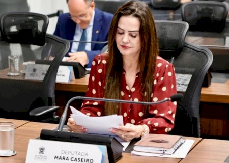 Poço artesiano pode melhorar abastecimento de água em Mundo Novo, diz Mara Caseiro