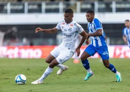 Santos espera lucrar com Joaquim em janela, mas ainda tem parcelas a pagar pelo zagueiro