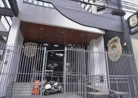 Criança que teve a orelha cortada pelo pai é levada para abrigo