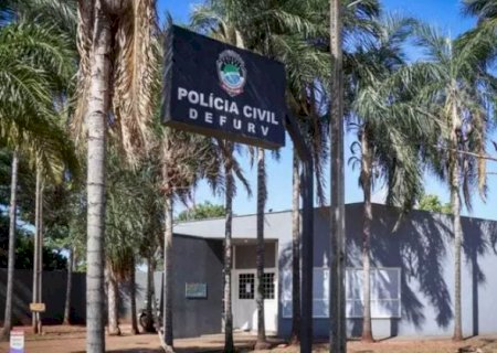 Dentista sequestrado e extorquido foi abordado ao parar o carro em semáforo