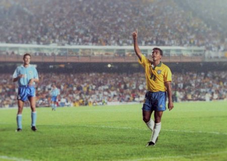 Documentário relembra os anos inigualáveis em que Romário foi 'o cara'