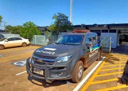 Motociclista ignora aviso da polícia e simula convulsão para não ser preso em MS