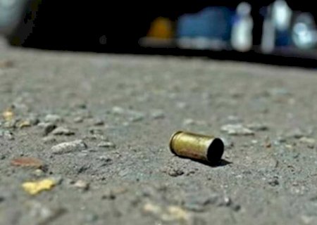 Jovem sofre tentativa de execução e escapa ileso de tiros