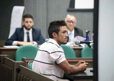 Réu por matar vizinho a facadas vai cumprir pena no semiaberto