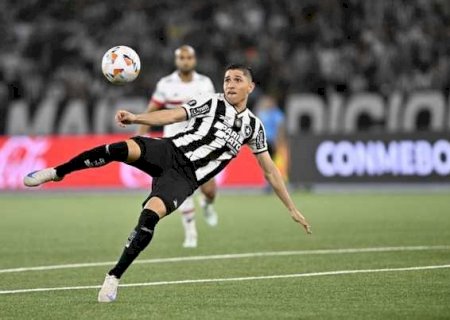 Savarino vê domínio do Botafogo, mas lamenta gols perdidos contra o São Paulo: 'Temos que fazer'