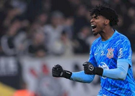 Hugo Souza reencontra Flamengo como símbolo de reformulação e liderança do Corinthians