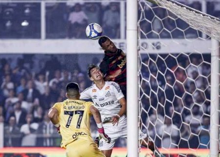 A cinco rodadas do fim, Santos e Sport travam disputa mais acirrada da história pelo título da Série B