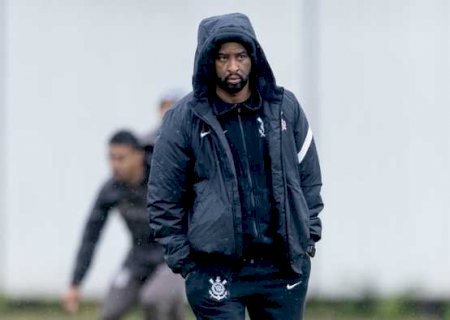 Bastidores: como Fabinho ajudou a manter Ramón no Corinthians depois de oferta da Arábia Saudita