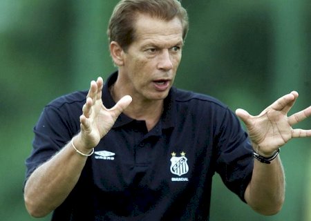 Santos faz consulta por Emerson Leão e indica saída de Carille