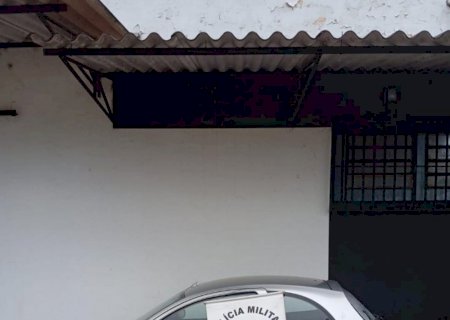 Polícia Militar prende homem por receptação e recupera veículo furtado
