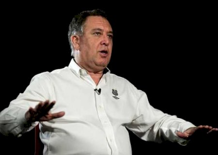 Presidente diz que Santos já tem novo técnico e discute planejamento para 2025