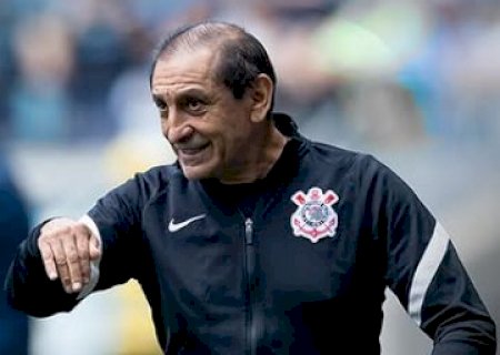 Ramón Diaz aposta em ‘manutenção’ do Corinthians para buscar embalo em 2025