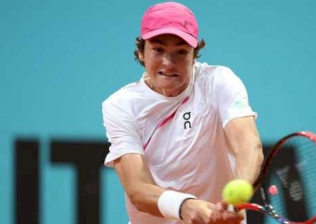 João Fonseca x Rublev no Australian Open: onde assistir e horário