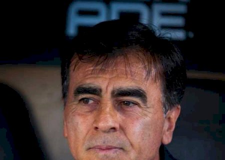 Bastidores: Santos foi três vezes à Argentina e ficou a 'um minuto' de anunciar Quinteros