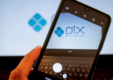 Fake news sobre Pix: golpistas publicaram mais de 1770 anúncios falsos