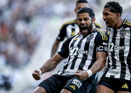 Hulk iguala Neymar como maior artilheiro brasileiro em atividade