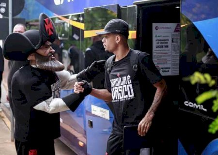Negociação de João Victor entre Vasco e Cruzeiro envolve dívida com o Benfica e vontade do jogador