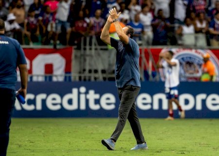 Ceni avalia evolução no time e opina sobre seleção: 'Deve vir um treinador de fora'