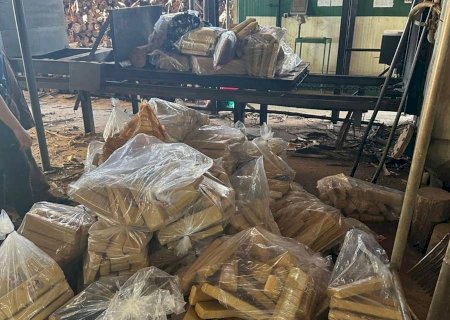 Polícia Civil de Nova Andradina incinera mais de 1,7 tonelada de drogas apreendidas