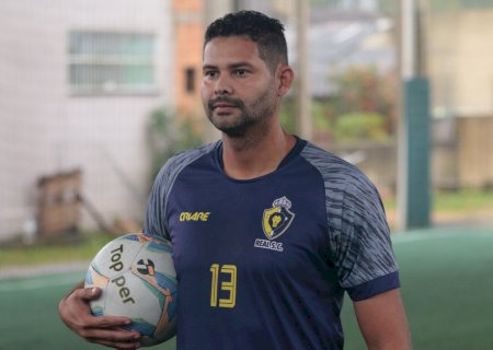 Prefeito encerra mandato em Alagoas e retoma carreira no futebol gaúcho com gol; conheça