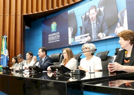 Renato Câmara é o deputado com mais frentes parlamentares na Assembleia Legislativa