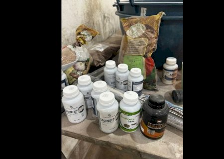 Anvisa interdita fábrica clandestina de suplementos alimentares