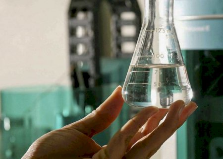 Intoxicação por metanol é diferente do abuso de álcool; veja os sinais