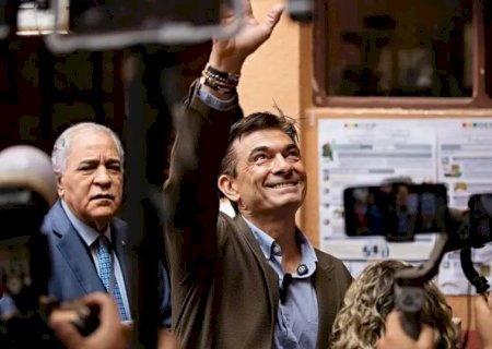 Na Bolívia, presidente eleito quer ‘Deus, pátria e família’