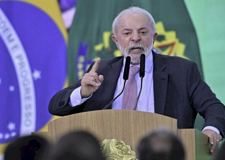 Quando o Trump sobretaxou e ofendeu o Brasil, não abaixamos a cabeça, diz Lula