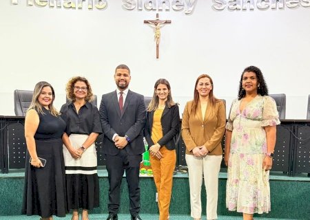 Vereadora Andrea Cruz participa de palestra sobre Consciência Negra e combate ao racismo em Nova Andradina